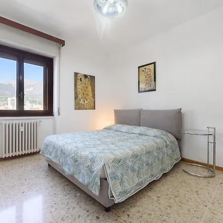La Terrazza Sull'adda Apartment *