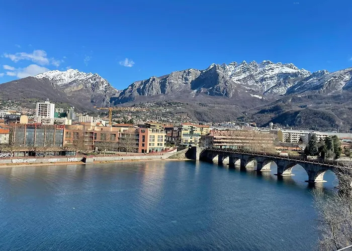 La Terrazza Sull'adda Lägenhet